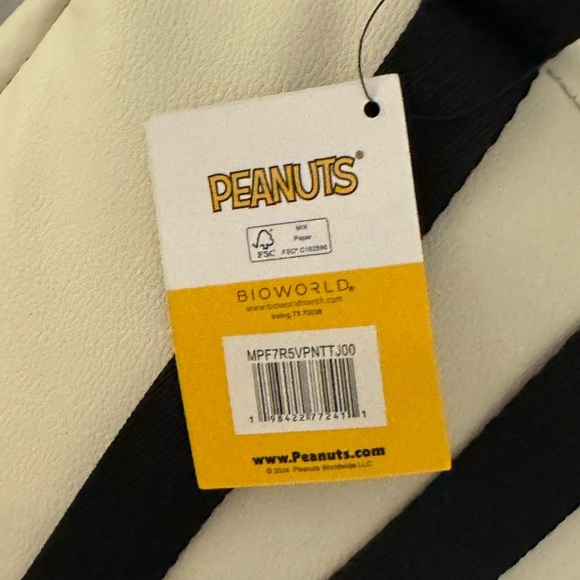 Peanuts Cream and Black Cartoon Backpack - Picture 4 of 4